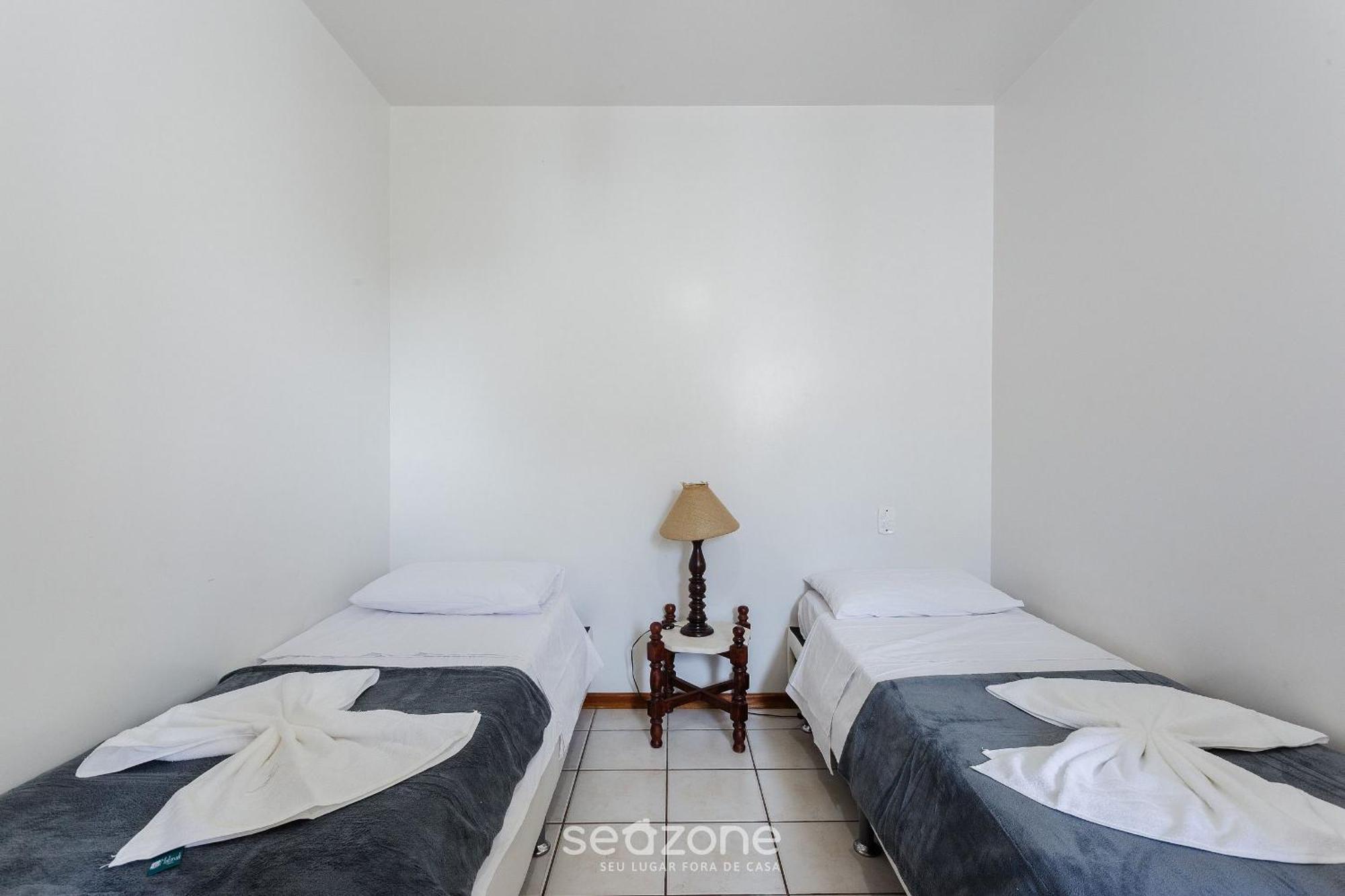 Apto C Churrasq 350m Da Canasvieiras Aal0204 Apartamento *